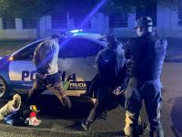 Rápido accionar policial culminó con dos detenidos, secuestro de drogas y elementos robados