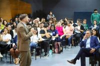 Neuquén impulsa la primera Mesa Provincial para la prevención de riesgos asociados a Internet