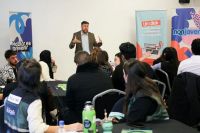 Neuquén consolida una estrategia integral para prevenir riesgos digitales 