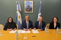 Chevron y Pampa Energía sumaron su aporte a las becas Gregorio Álvarez 