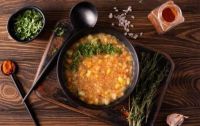 El 1° de mayo se cocina lento: del locro histórico a la mesa compartida