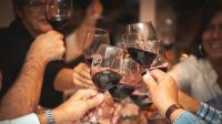 Neuquén recibe una nueva edición del Mercado de Vinos, con foco en la experiencia enogastronómica