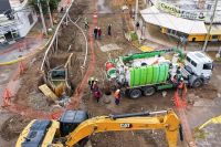 El EPAS realiza trabajos de emergencia en el colector cloacal de la calle Copahue