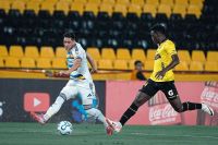 Boca perdió con Barcelona de Ecuador y complicó su clasificación en la Copa Libertadores