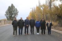 Gaido y Figueroa recorrieron la recta final de la gran obra de pavimentación de la avenida Crouzeilles en el oeste
