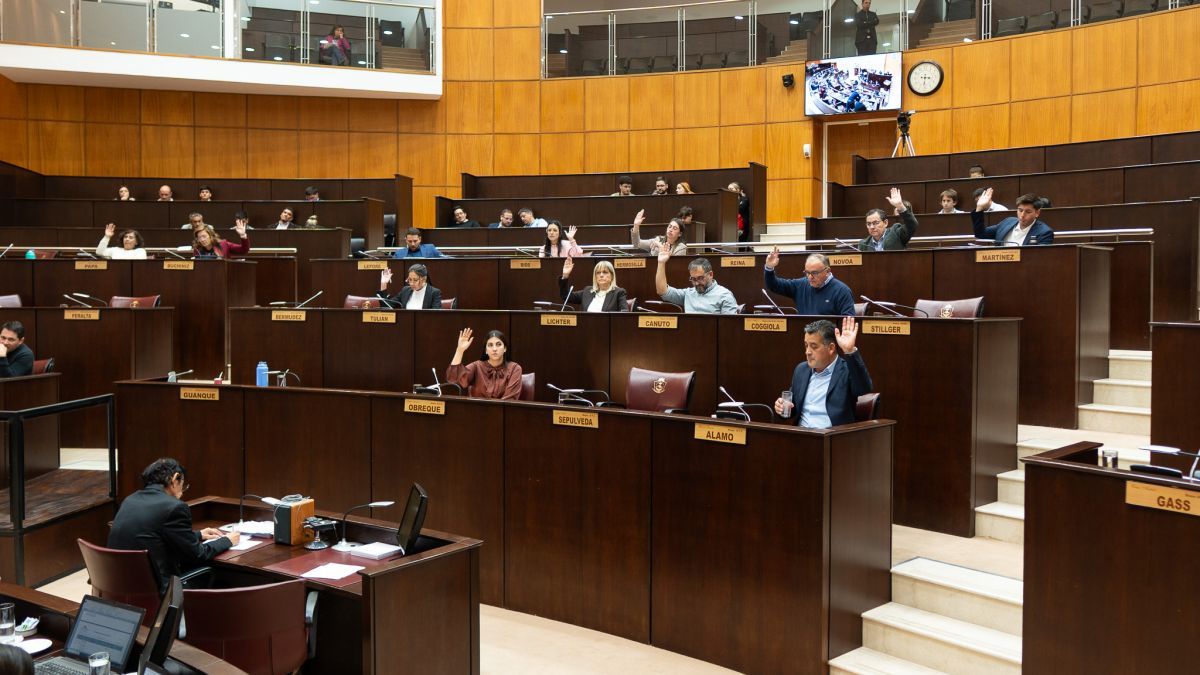 La Legislatura aprobó incremento salarial y designaciones para la Justicia