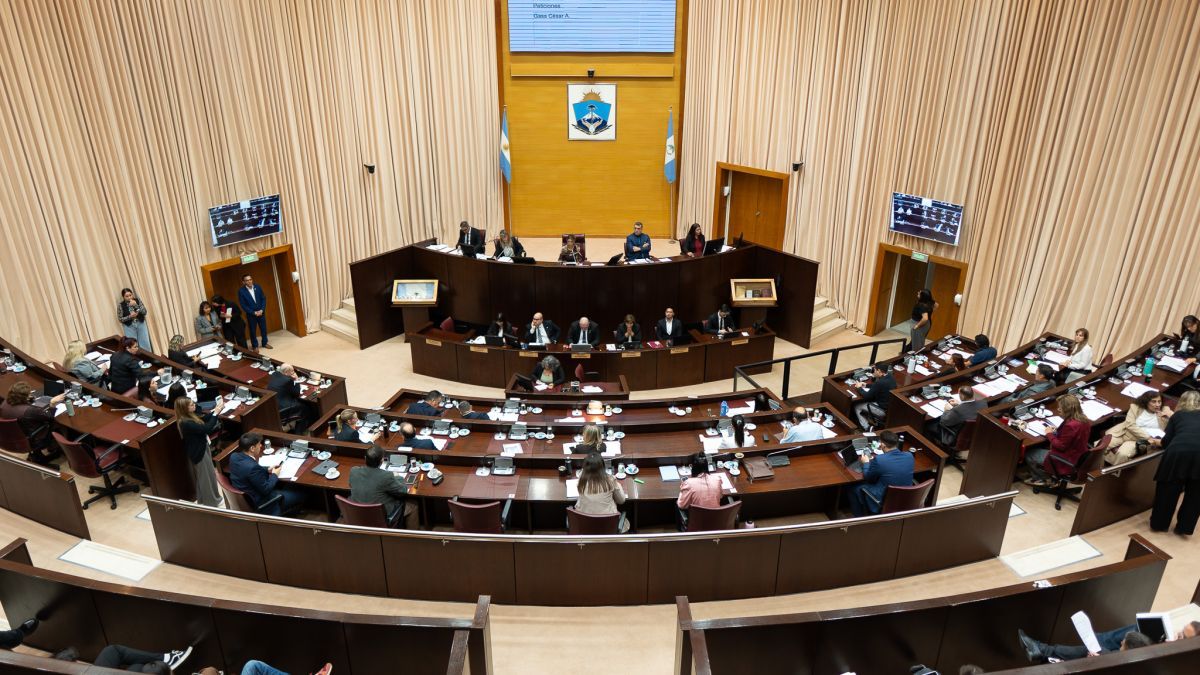La Legislatura aprobó incremento salarial y designaciones para la Justicia