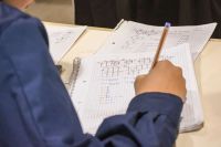 Plan FinEsTec: más de 1.100 estudiantes iniciaron las clases para completar su trayectoria