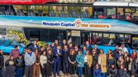 Gaido y Figueroa lanzaron nuevos buses turísticos de Neuquén