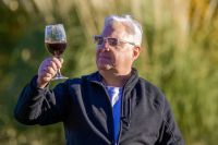 El vino neuquino gana protagonismo con nuevas experiencias y referentes del sector
