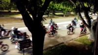  Los allanaron tras una "caravana de motos, cortes y disparos": Secuestraron cocaína, dinero y un arma 