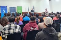 Comenzó a dictarse el curso de Formación en Senderismo en Andacollo