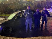 Fuga, persecusión y operativo cerrojo en el Oeste Neuquino: La policía recuperó un auto robado 