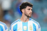 Senesi fue convocado para jugar el Mundial y esta fue su reacción