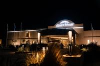 Grupo Hotelero Albamonte cortó cintas en Bahía Blanca con la apertura de un nuevo Howard Johnson