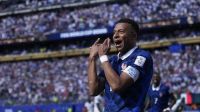 Francia superó 3-1 a Senegal en su debut 