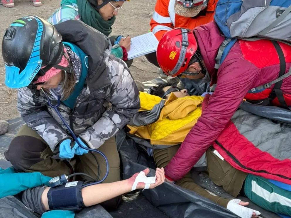 Capacitaron a socorristas de alta montaña