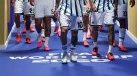 Por qué son furor los botines de color fucsia en la Copa del Mundo