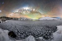 Una fotografía única revela la extraordinaria riqueza natural y astronómica de Copahue
