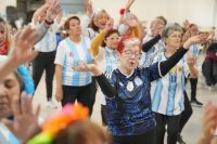 Más de 150 adultos mayores participaron de una nueva edición de “Danzar la Vida”