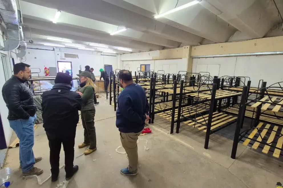 Neuquén reactiva el refugio invernal para personas en situación de calle