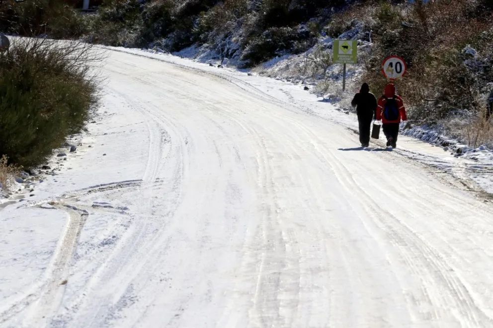 Adelantan el receso invernal en escuelas de Loncopué, Caviahue y El Huecú