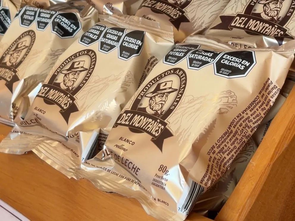 Alfajores Del Montañés en Villa Traful: De cocinar tapitas a leña a tener la escritura de sus tierras