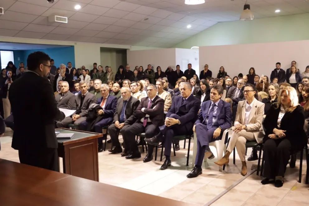 Figueroa participó de la asunción del nuevo juez del Tribunal Federal de Juicio de Neuquén