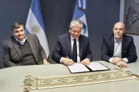 Provincia financiará la pavimentación de más de 30 cuadras en Centenario