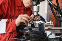 Más de 1.100 alumnos de escuelas técnicas seguirán cursando en el receso invernal