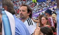 Quién es el viceministro del Gobierno que viajó al Mundial: la foto