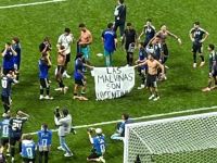 Reino Unido pide a la FIFA investigar a Argentina por la bandera de las Islas Malvinas