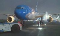 Sin Messi, aterrizó en Ezeiza el avión con los subcampeones del Mundo