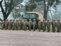 Desde julio, el personal militar con título universitario cobrará hasta un 25% más