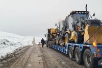 Operarios del EPEN trabajan para reponer el servicio tras el temporal de nieve