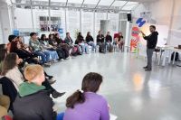  Jóvenes emprendedores: Habrá un taller gratuito sobre diseño para redes sociales 