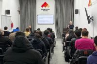 Próximas capacitaciones con foco en energía, sustentabilidad, apicultura y ventas