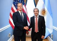 Caputo se reunió con Scot Bessent en EE. UU.