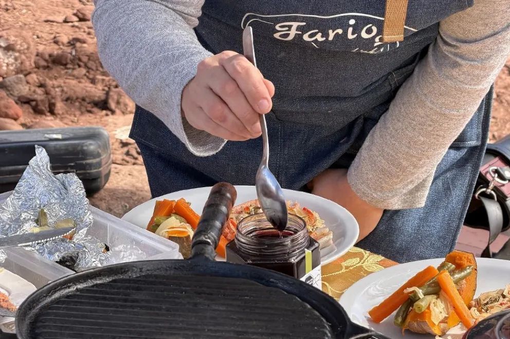 Un día en El Chocón: pesca, dinosaurios, sabores y paisajes para disfrutar en familia