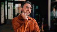 El jefe de Inteligencia Artificial de Microsoft cuestionó a Anthropic y advirtió sobre riesgos para la humanidad