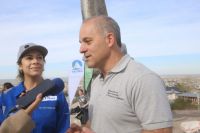 La Municipalidad de Neuquén realizó una jornada de limpieza en el Parque de los Dinosaurios con más de 100 voluntarios