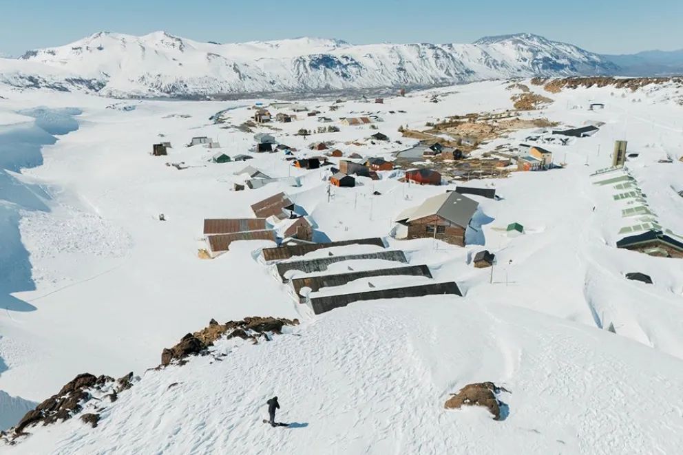 Caviahue-Copahue: nieve, termas y aventura al pie del volcán