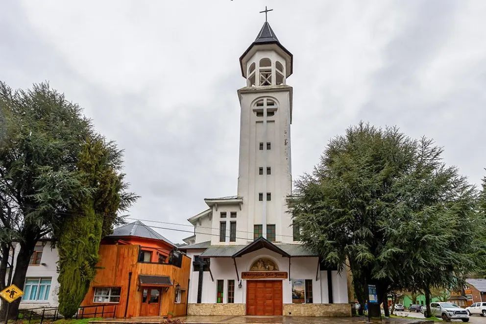 La parroquia San José de San Martín de los Andes invita al encuentro y la contemplación