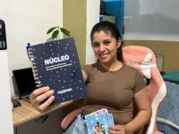 Aprendió con tutoriales, recibió un crédito y hoy dirige su propio emprendimiento