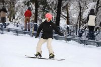 Cerca de 300 mil turistas disfrutaron de la nieve en Neuquén
