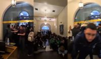 Un centenar de estudiantes ingresaron al Palacio de Educación para reclamar el cumplimiento de la Ley de Financiamiento Universitario