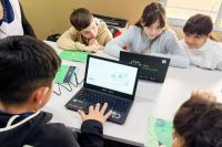 La educación en robótica y programación se fortalece con trayectos en territorio
