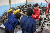 Neuquén acompaña a estudiantes de escuelas técnicas para que finalicen sus estudios