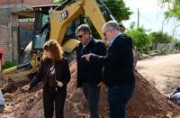 Pasqualini: “Avanza la pavimentación de la nueva troncal Lago Muster, otra obra clave para la conectividad del norte de la ciudad”