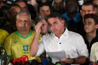 Desde EE.UU. Bolsonaro  se autoproclamó “verdadero presidente electo” de Brasil y denunció un "repugnante fraude"